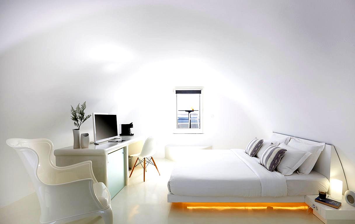 Oia Collection Boutique Suites